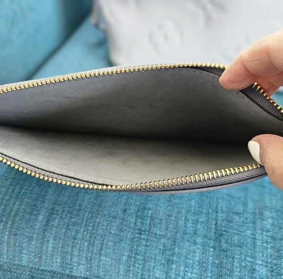 Louis Vuitton Empreiente Blue Neverfull Monogram Tote - Picture 8 of 15